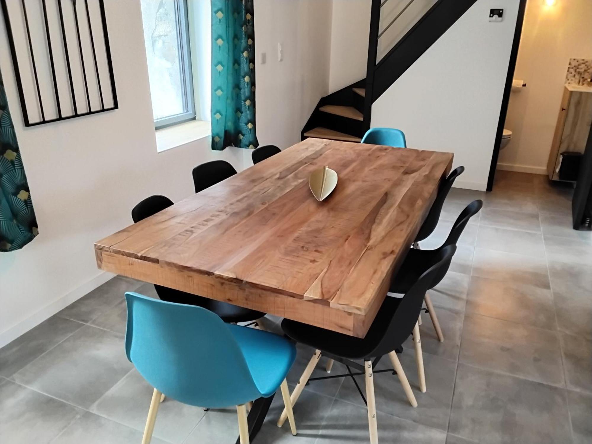 Chez Marie T 8 Personnes * La Boussac
